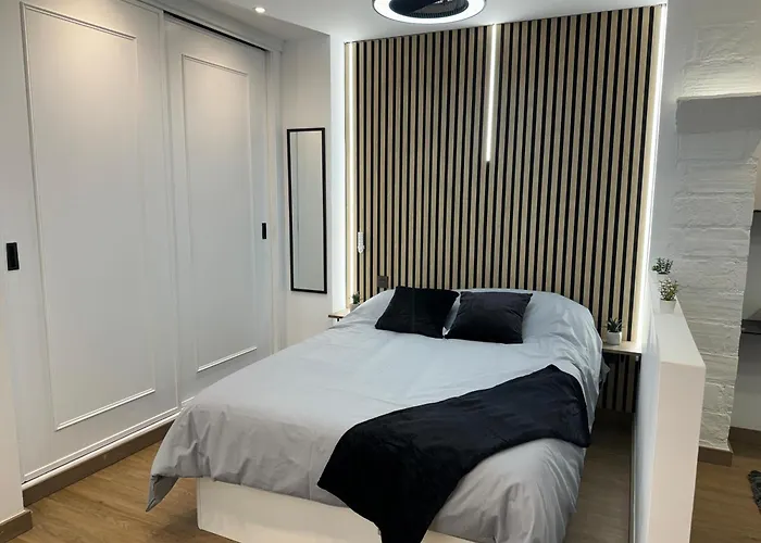 El Pilar A 3 Minutos * Zaragoza